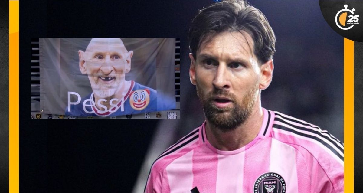 Messi fue recibido con una pancarta de burla. (Foto: Especial)