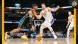 Luka Doncic en su batalla con Gilgeous Alexander (AFP)