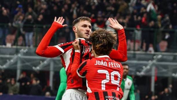 Santi Gimenez celebra su último gol con Milan (@ChampionsLeague)
