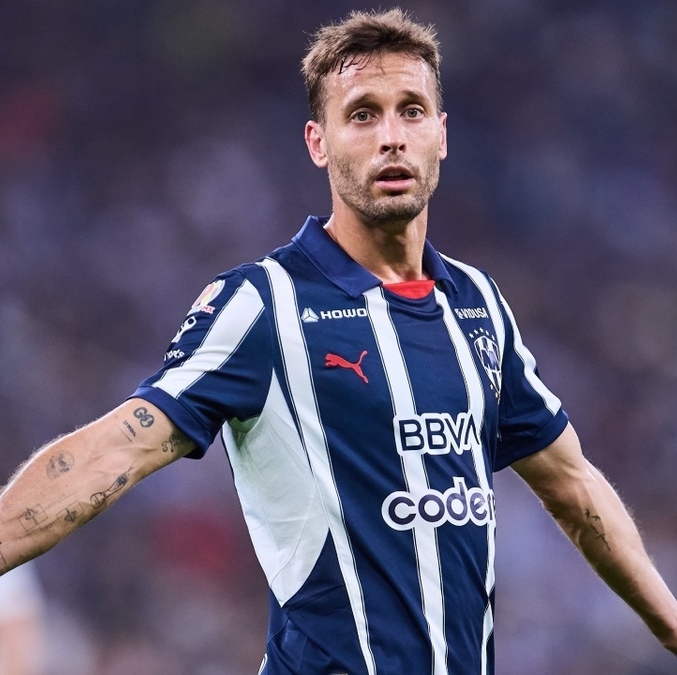 Sergio Canales podría jugar ante América (Mexsport)