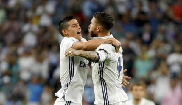 Sergio Ramos y James Rodríguez en Real Madrid (EFE)