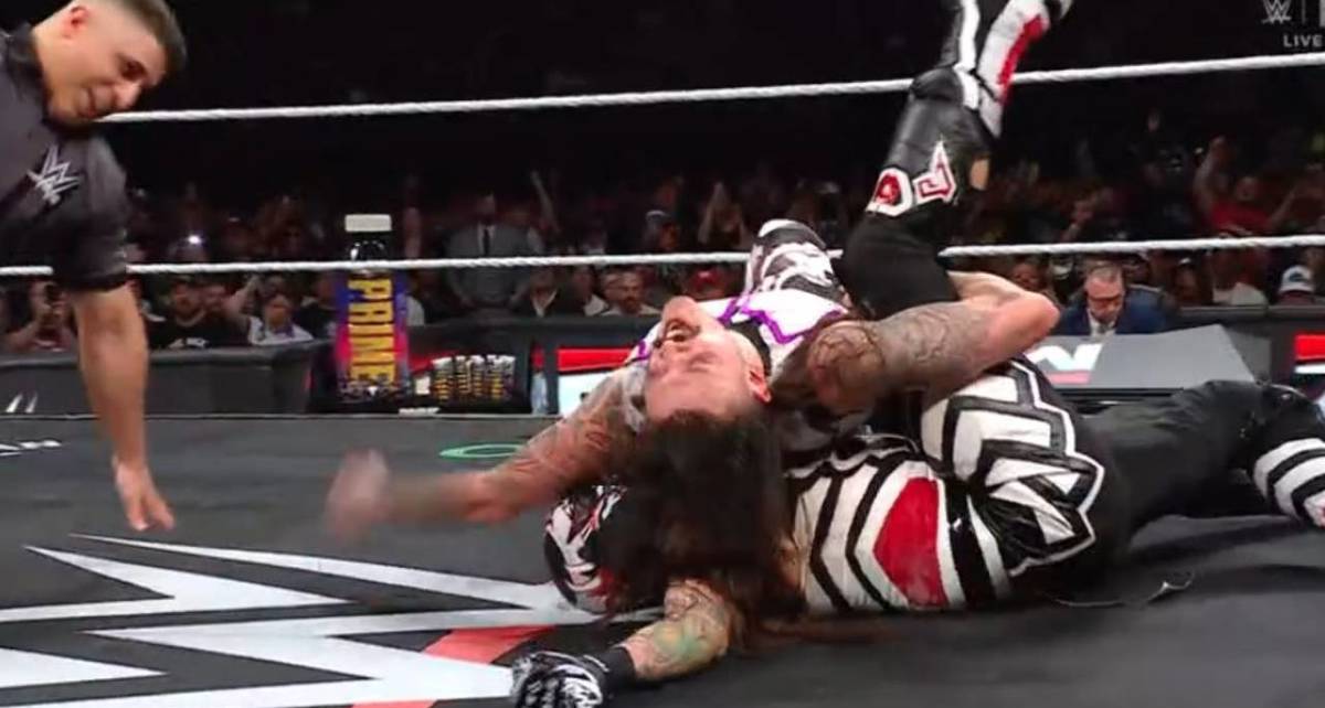 Dominik Mysterio retiene su título ante Penta Zero Miedo (Captura)