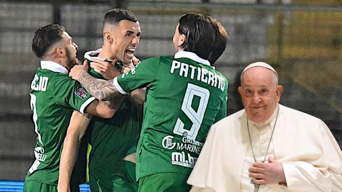 Avellino 1912 tiene una curiosa coincidencia con el papa (Facebook U.S. Avellino 1912 | Reuters)