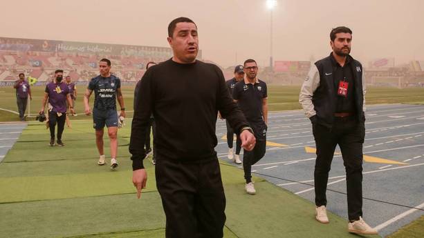 Calentamiento del Juárez vs Pumas se atrasa por tormenta de arena (Mexsport)