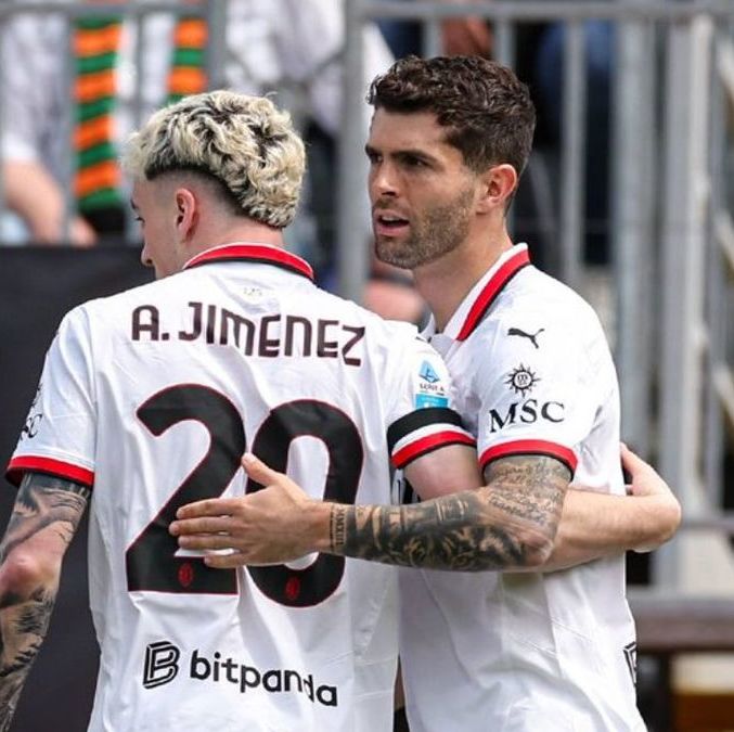 Christian Pulisic marcó el primer gol del partido (X: @acmilan)