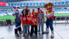 San Francisco se unió a Rayados para anunciar su pick. (Foto: NFL México)