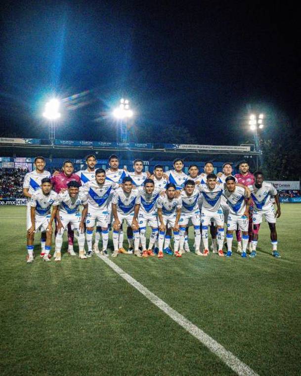 Celaya en el Estadio Miguel Alemán Valdés (@TorosCelayaCD)