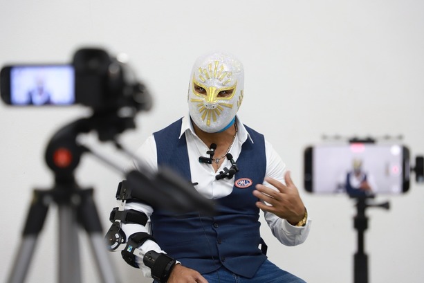 Místico quiere retirarse joven de la lucha libre (Santiago Chaparro)