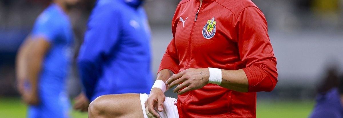 Javier Hernández no se irá del Guadalajara, tiene contrato. (Foto: Mexsport)