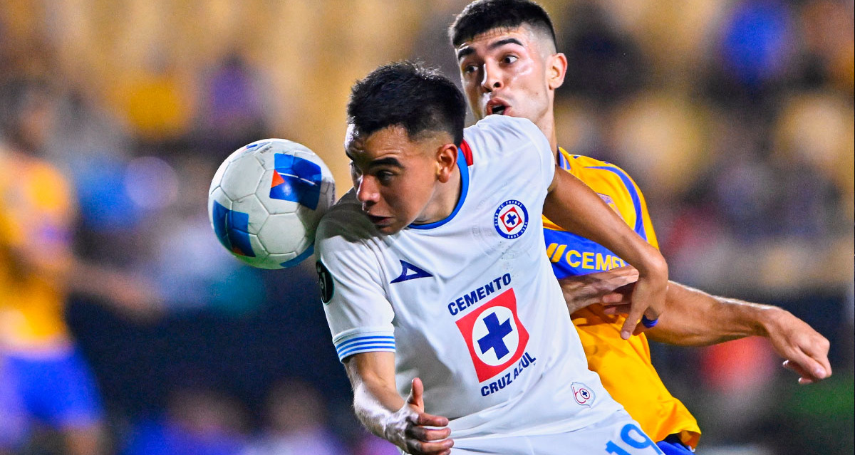 Carlos Rodríguez confía en sacar el resultado ante Tigres. (Foto: Mexsport)