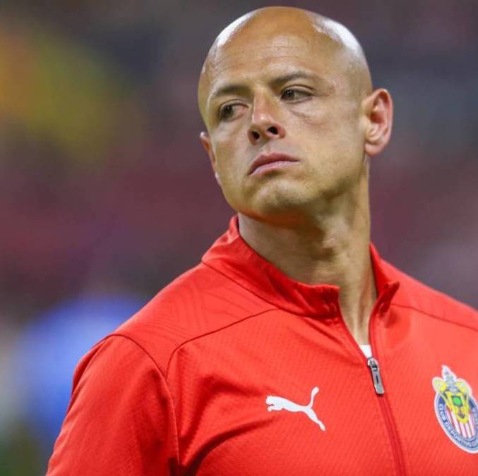 Chicharito Hernández arrancó en la banca (Mexsport)