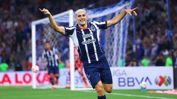 Berterame celebra el tercero de Rayados (Imago7)