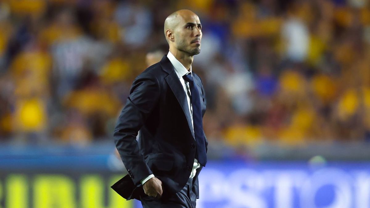 Guido Pizarro se perdió tres partidos por la expulsión tras el Clásico Regio (Imago7)