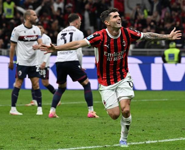 Pulisic celebra su gol en San Siro (EFE)