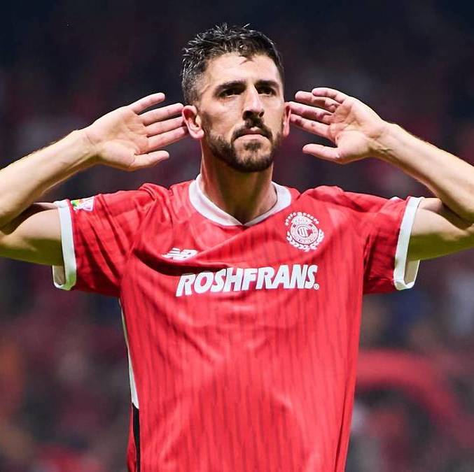 Paulinho hizo el tanto que le dio el pase a semis al Toluca (Mexsport)