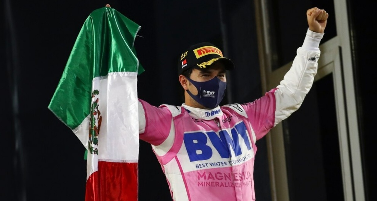 Checo Pérez ganó el  Gran Premio de Sakhir en 2020 (EFE)