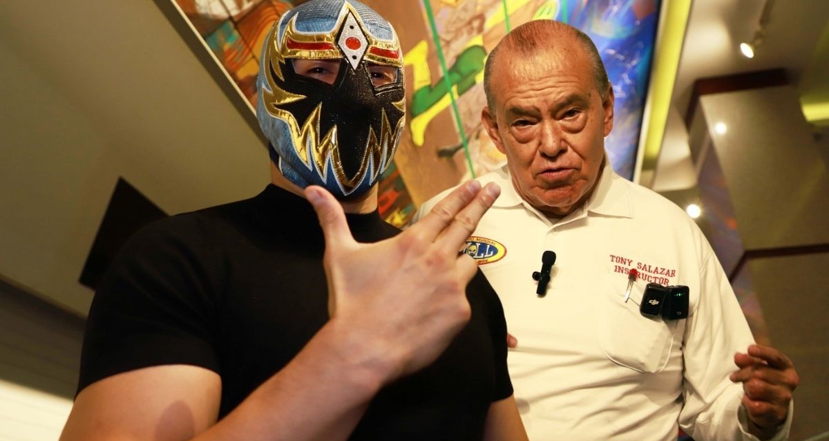 Tony Salazar está detrás del éxito de muchos luchadores del CMLL.