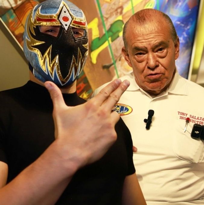 Tony Salazar está detrás del éxito de muchos luchadores del CMLL.