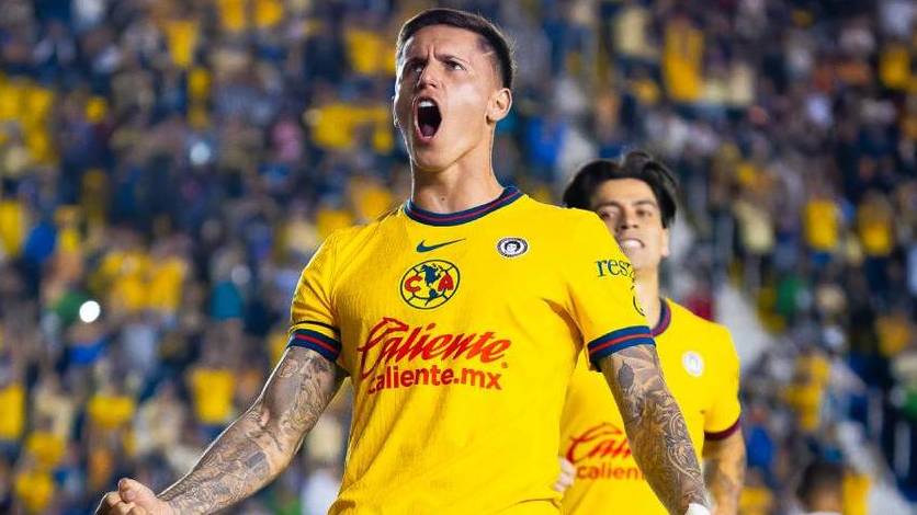 Brian Rodríguez se lució con un doblete (Imago7)