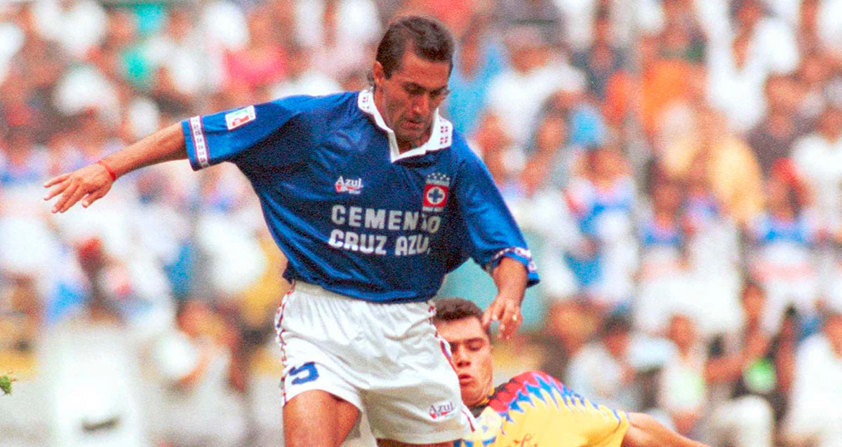 Julio Zamora fue referente del Cruz Azul en los 90. (Foto: Mexsport)