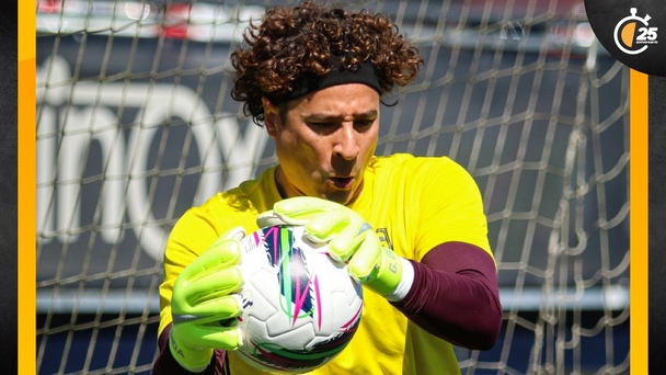 Memo Ochoa y AVS Futebo fueron goleados en Portugal (X @afs_viladasaves)