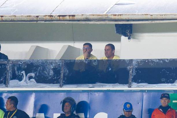 André Jardine observa la Vuelta ante Cruz Azul desde la tribuna (Imago7)