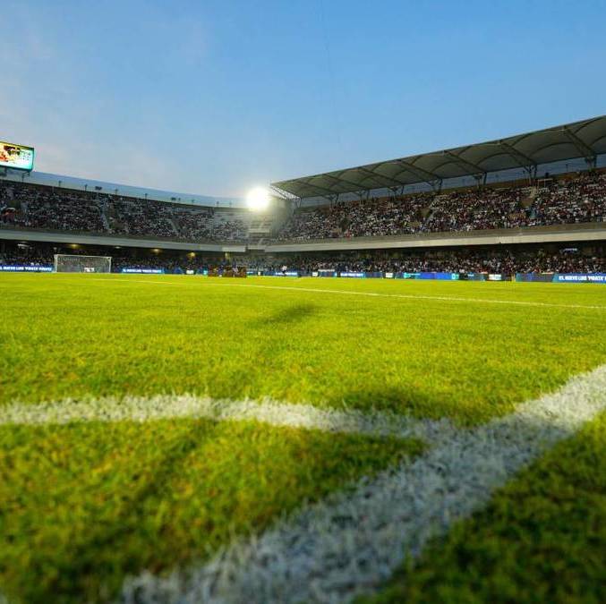 Regresó la actividad al Estadio Luis Pirata Fuente con la Kings y Queens League (@kingsleague_am)