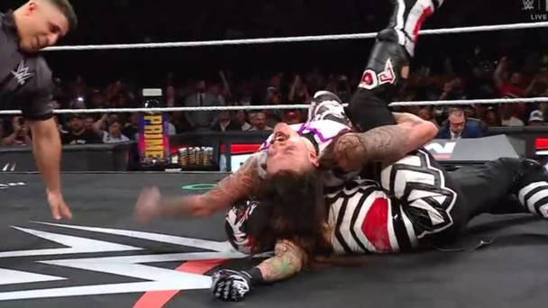 Dominik Mysterio retiene su título ante Penta Zero Miedo (Captura)