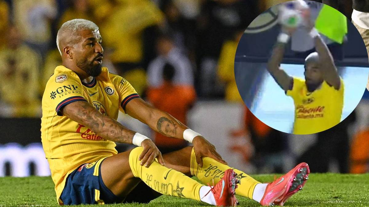 Rodrigo Aguirre señalado por un supuesto mal saque de banda (Mexsport)