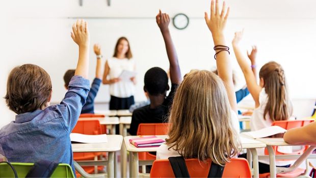 Días sin clases: SEP suspenderá actividades en las aulas estos días de mayo 2025. (FOTO): Canva.