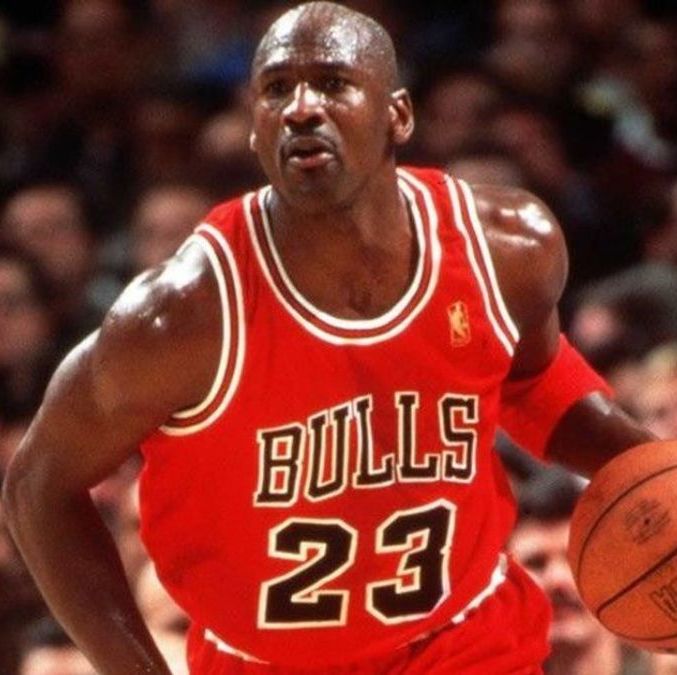 Michael Jordan durante un juego de los Chicago Bulls (AFP)