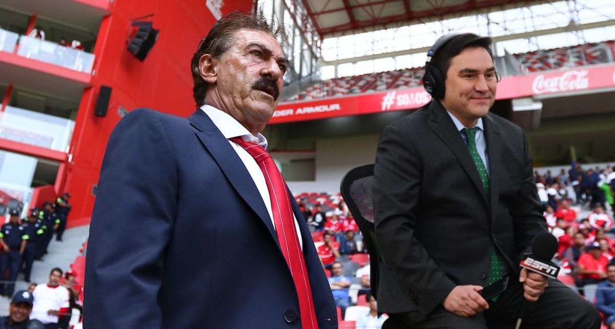 Ricardo La Volpe y Jorge Pietrasanta (Imago7)