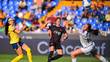 Pietra Tordin en su espectacular remate para el gol de Portland (Mexsport)