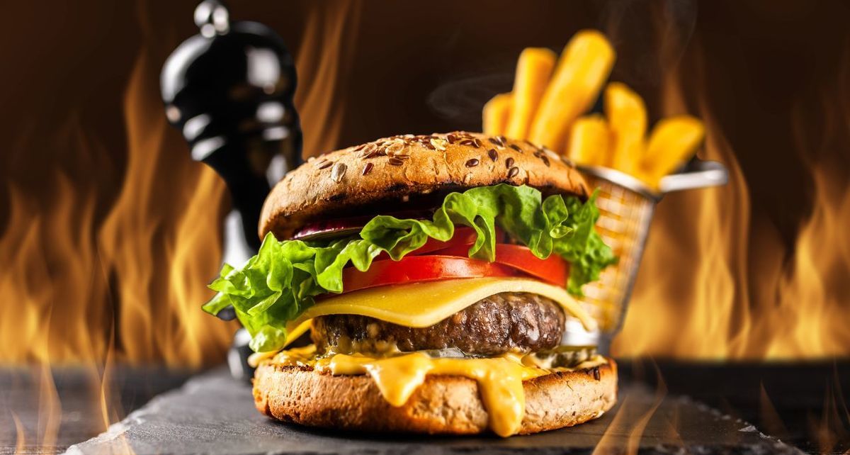 ¿Cómo obtener hamburguesa a 28 pesos por el Día de la Hamburguesa?