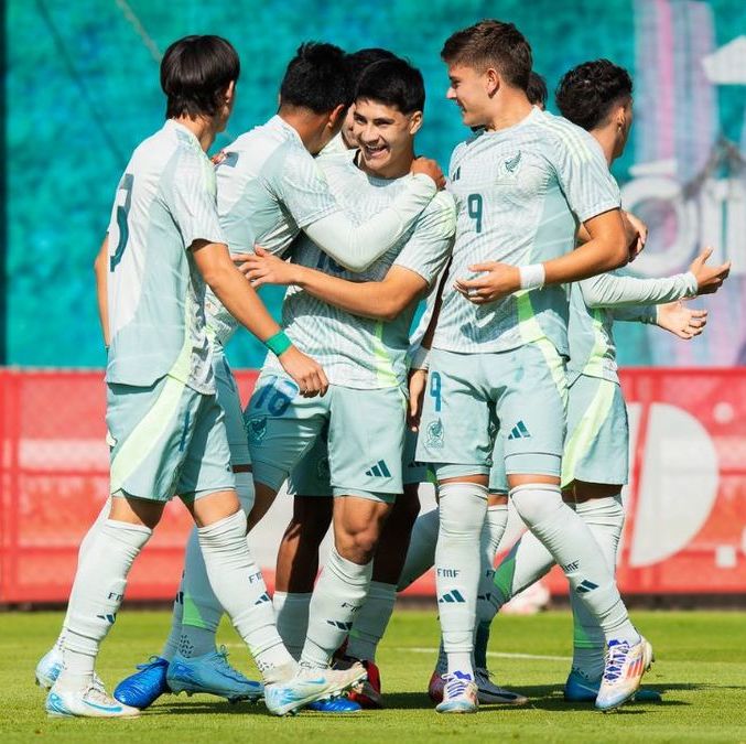Jugadores del Tri Sub 20 en celebración (Imago7)
