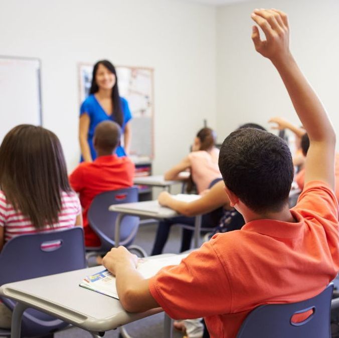 Ciclo escolar 2025-2026 inicia en septiembre: más vacaciones para docentes (Foto: Especial)