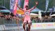 Isaac del Toro reforzó su liderato en el Giro de Italia (AFP)