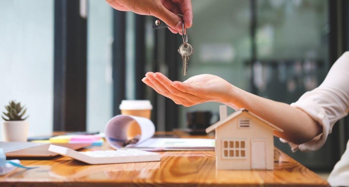 Esta es la edad límite para pedir un crédito Infonavit en 2025 (Foto:Especial)