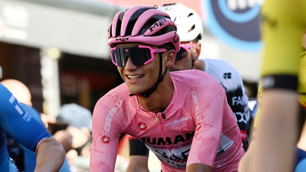 Isaac del Toro sigue como líder del  Giro de Italia 2025 (Reuters)