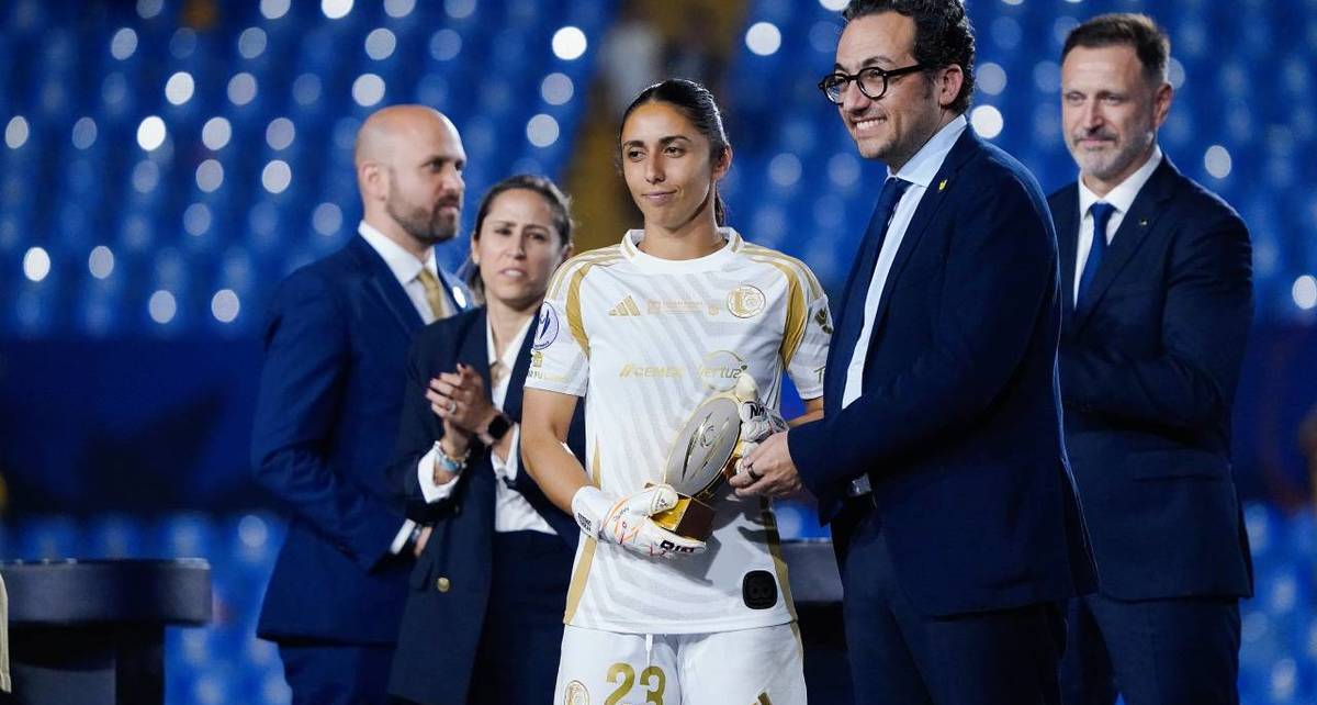 Itzel González lamenta la Final perdida de Concachampions (Imago7)