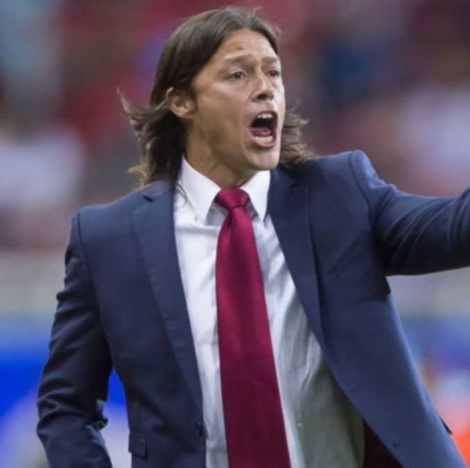 Matías Almeyda, en un juego de la Liga MX (Mesxport)