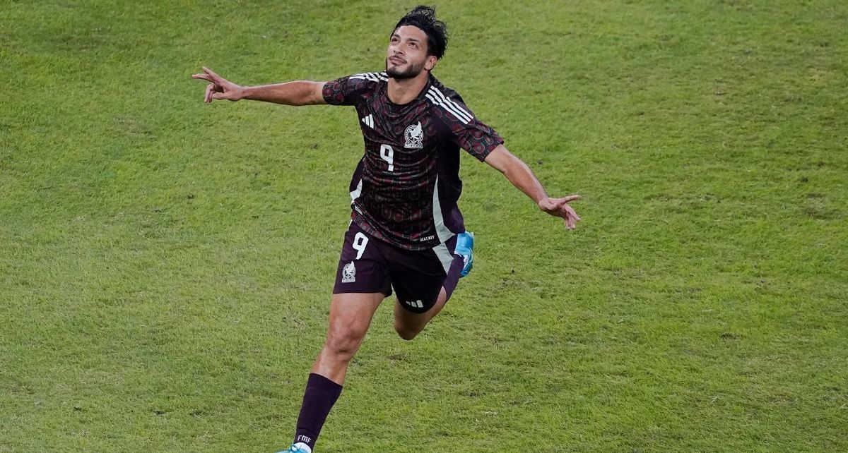 Raúl Jiménez n duelo amistoso ante Estados Unidos en 2024 (Imago7)