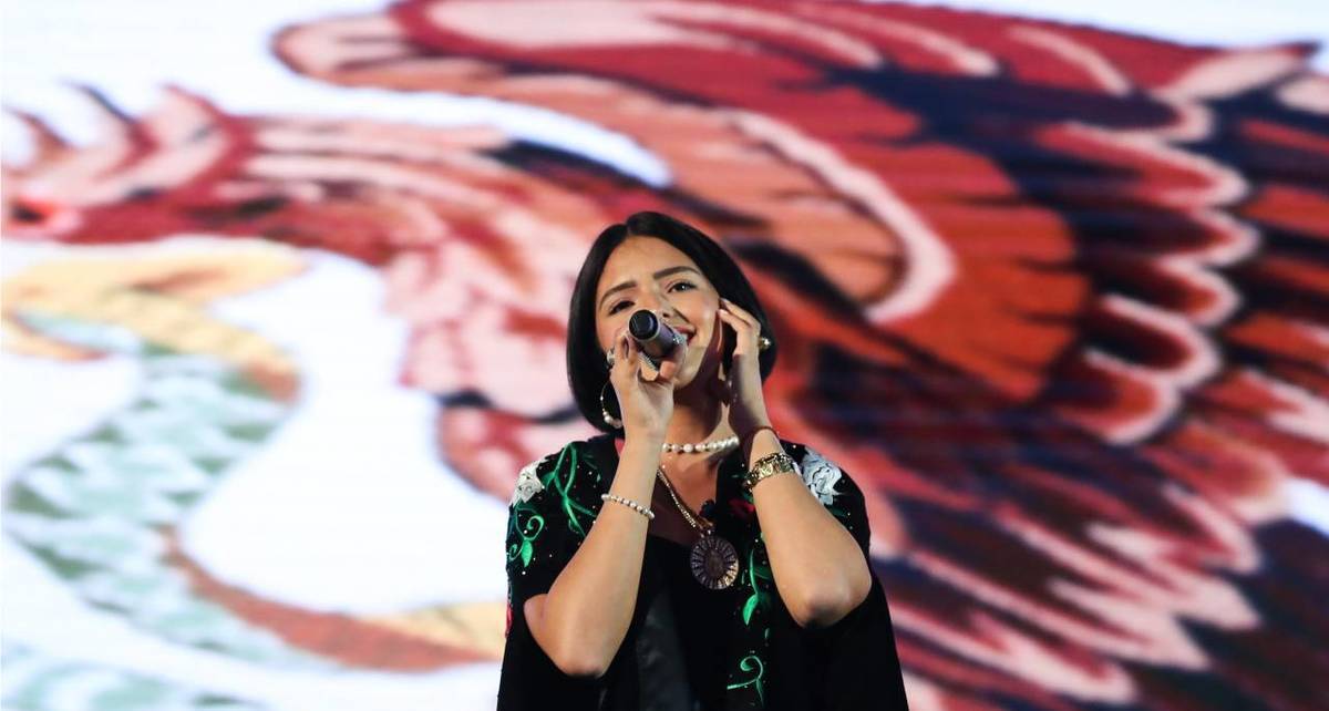 Ángela Aguilar ha cantado en grandes eventos, como en una pelea del Canelo Álvarez (Mexsport)