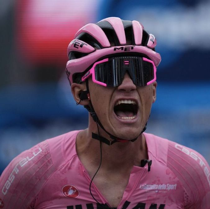 ¿Cuáles son las etapas más importantes del Giro de Italia 2025 para que Isaac del Toro gane la competencia? (FOTO): @giroditalia (X).