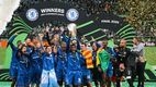 ¿Qué pasa con el lugar del Chelsea en Europa League después de ganar la Conference League y clasificar a la Champions? (FOTO: @ChelseaFC)