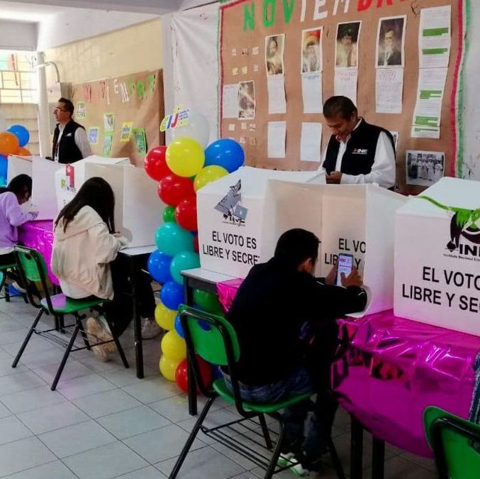 ¿Hay clases MAÑANA 2 de junio? Esto dice la SEP | Foto: Facebook: INE Veracruz