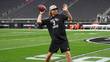 AJ Cole durante un entrenamiento (Reuters)