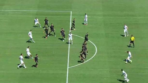 Fuera de lugar de los Suizos en el segundo gol ante México (Captura)