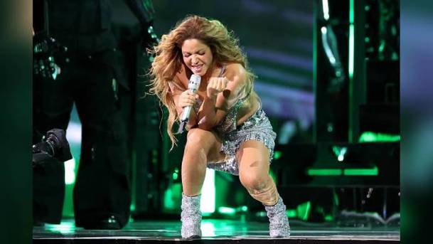 Shakira, durante una de sus presentaciones del 2025 en el Estadio GNP Seguros (AFP)