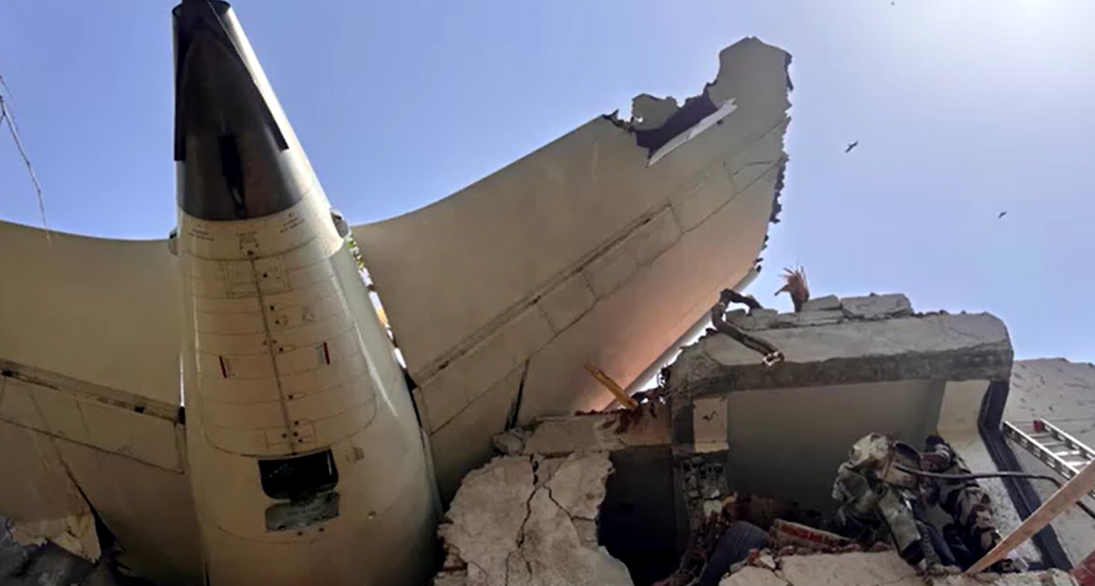 El avión se estrelló y murieron casi 300 personas. (Foto: Reuters)